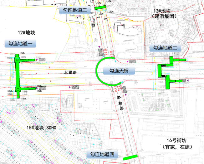 虹桥临空园区这座“C”型人行天桥和两条人行地道开放通行